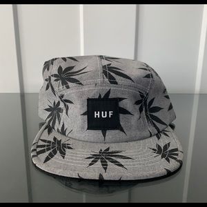 HUF 5 panel hat